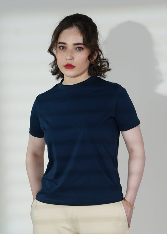 BASIC NAVY T-SHIRT