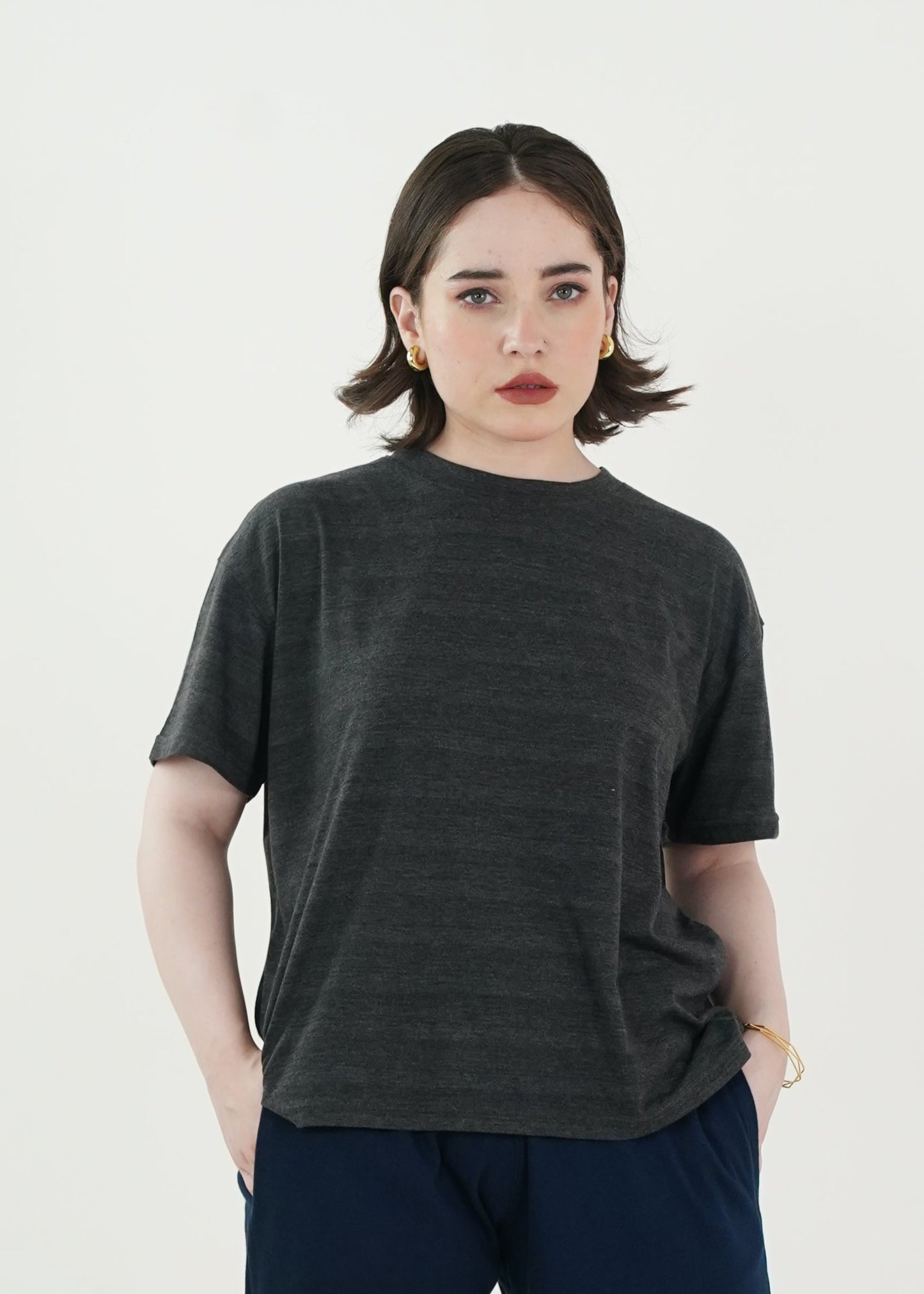 BASIC GREY TEXTURED RELAXED TEE