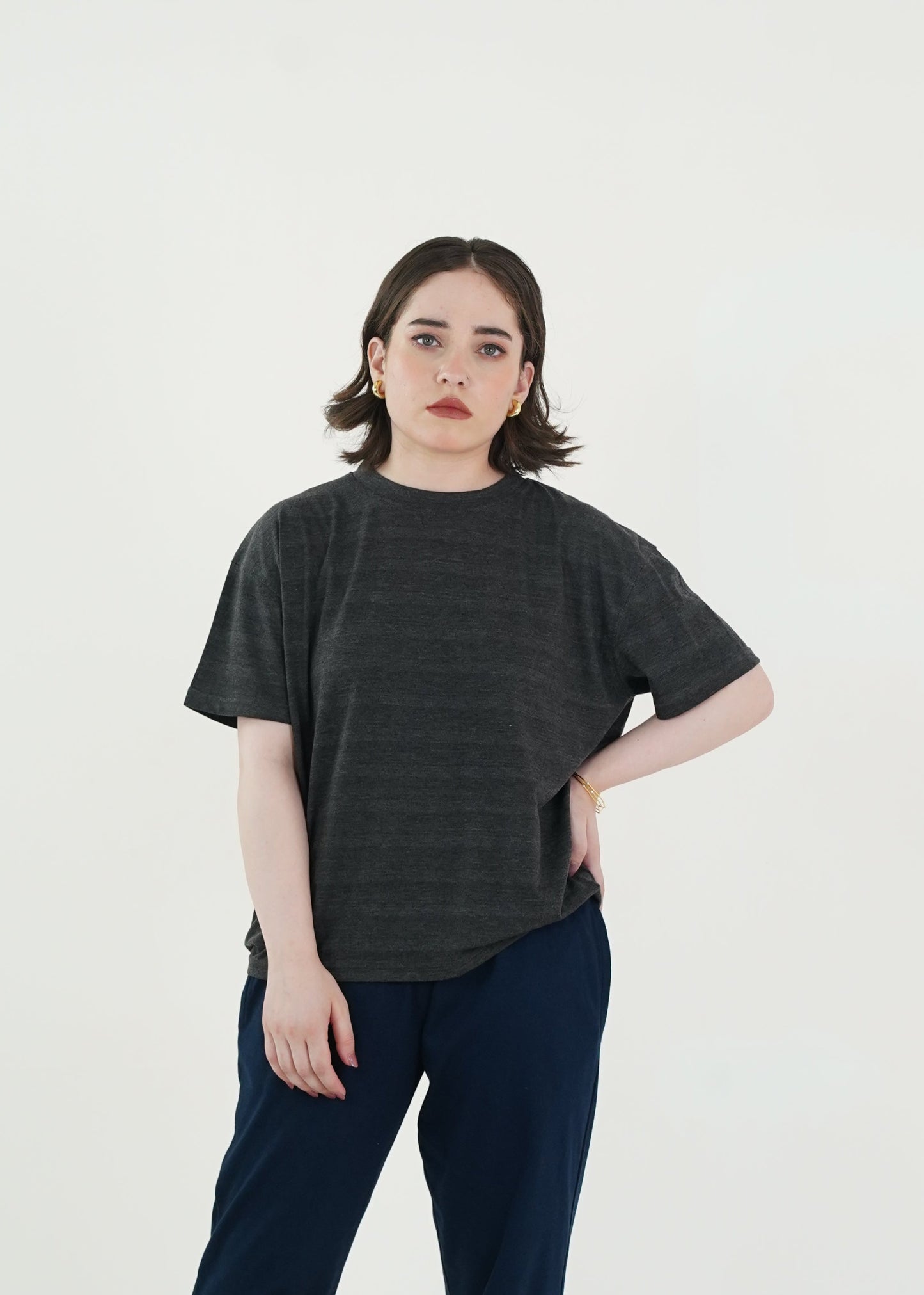 BASIC GREY TEXTURED RELAXED TEE