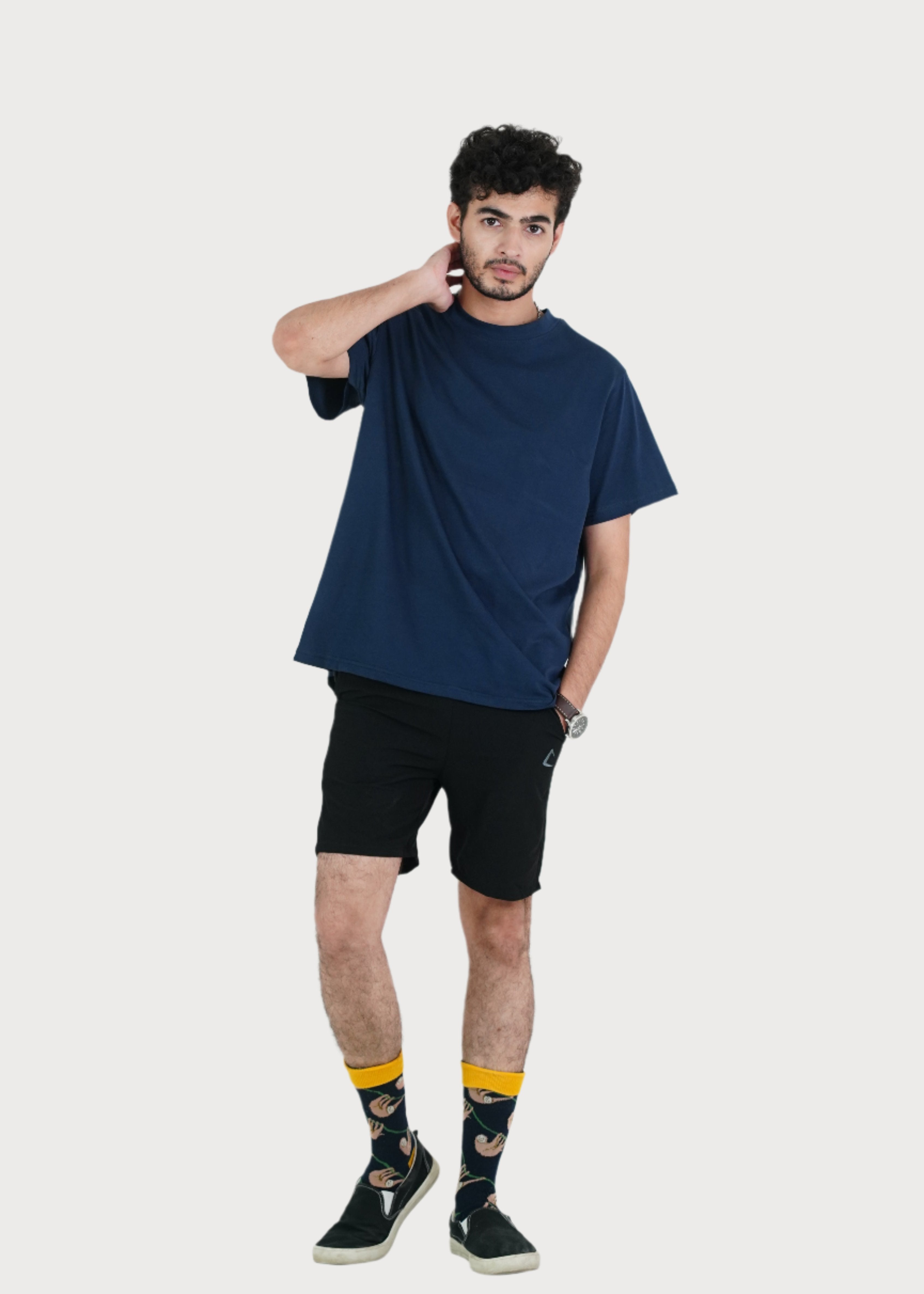 BASIC NAVY RELAXED TEE