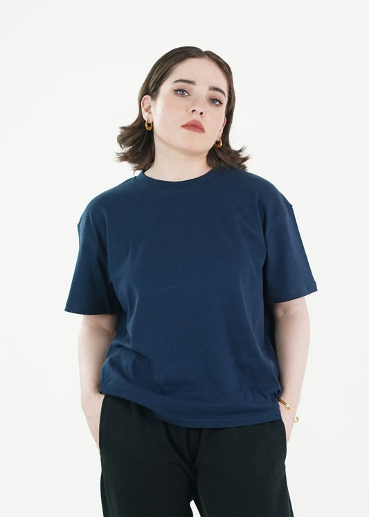 BASIC NAVY RELAXED TEE