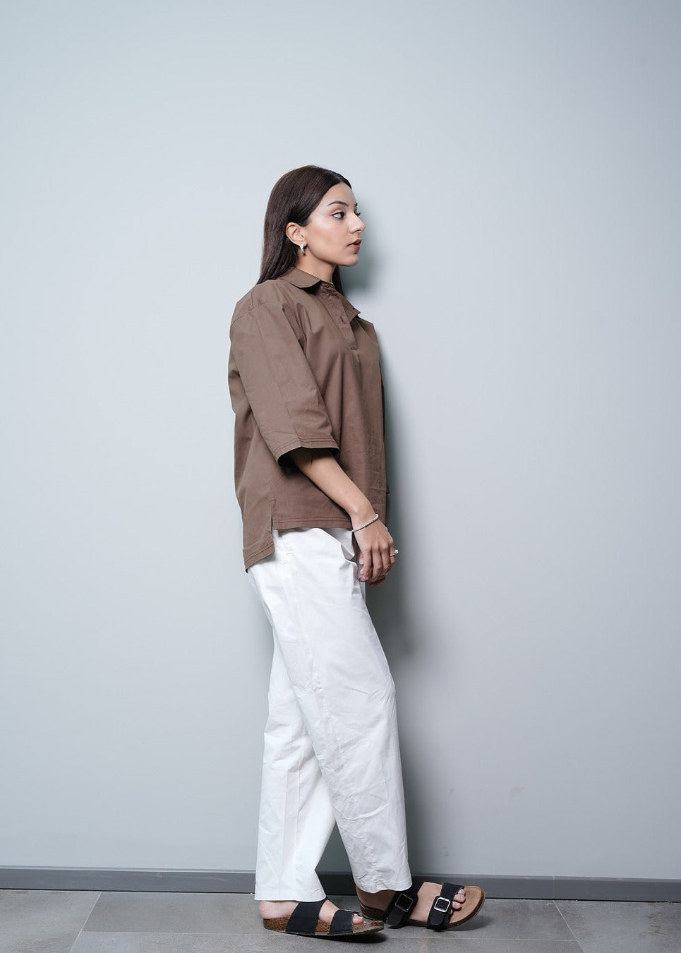 WHITE COTTON LYCRA RELAXED TROUSERS