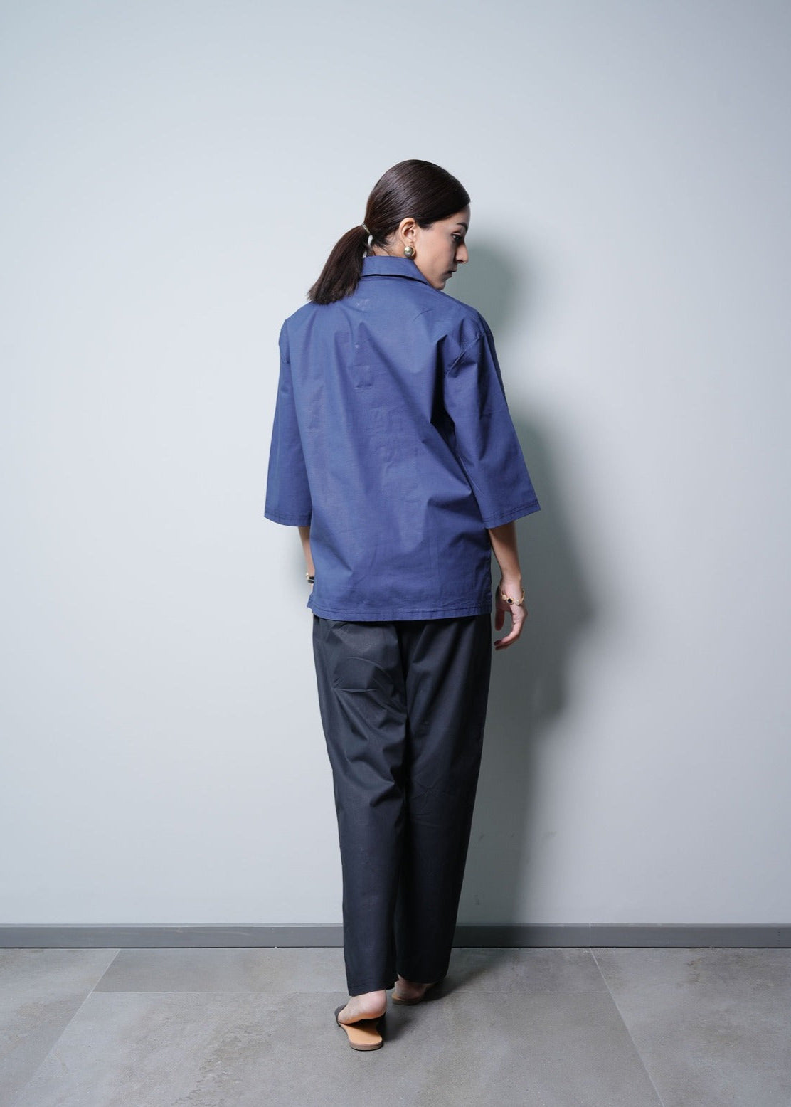 BASIC NAVY RESORT SHIRT WITH POLO COLLAR